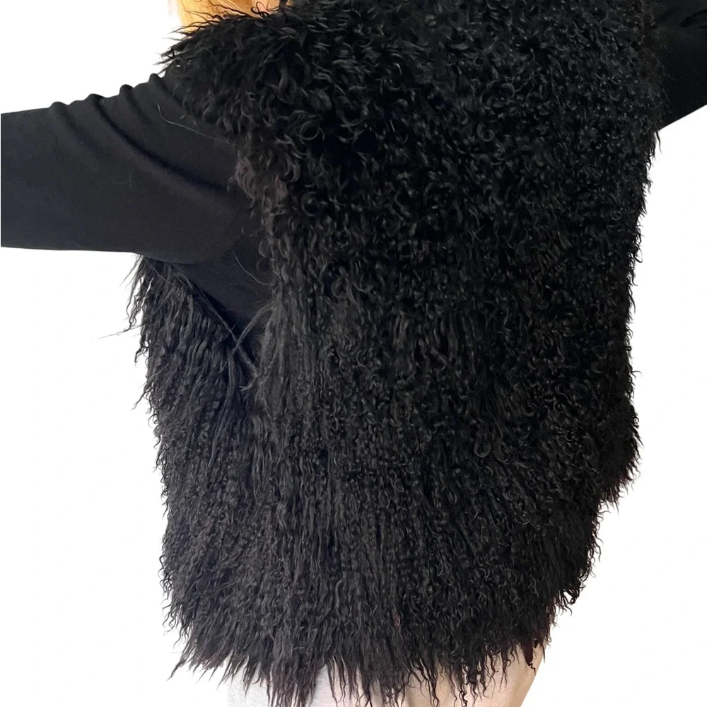 Vintage Mongolian Lamb Fur Vest - Picture 3 of 4